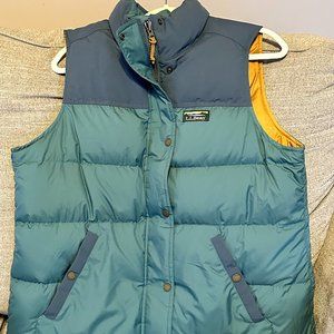 LL Bean Mountain Classic Down Vest - Women's - L - Unused - Excellent condition